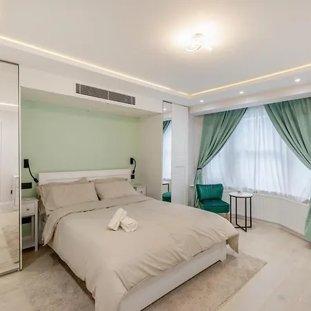 Modern Garden Flat With Private Parking Apartment London Exterior photo
