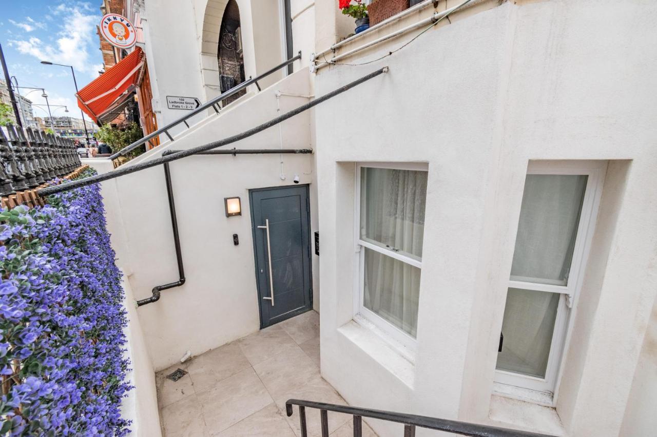 Modern Garden Flat With Private Parking *
