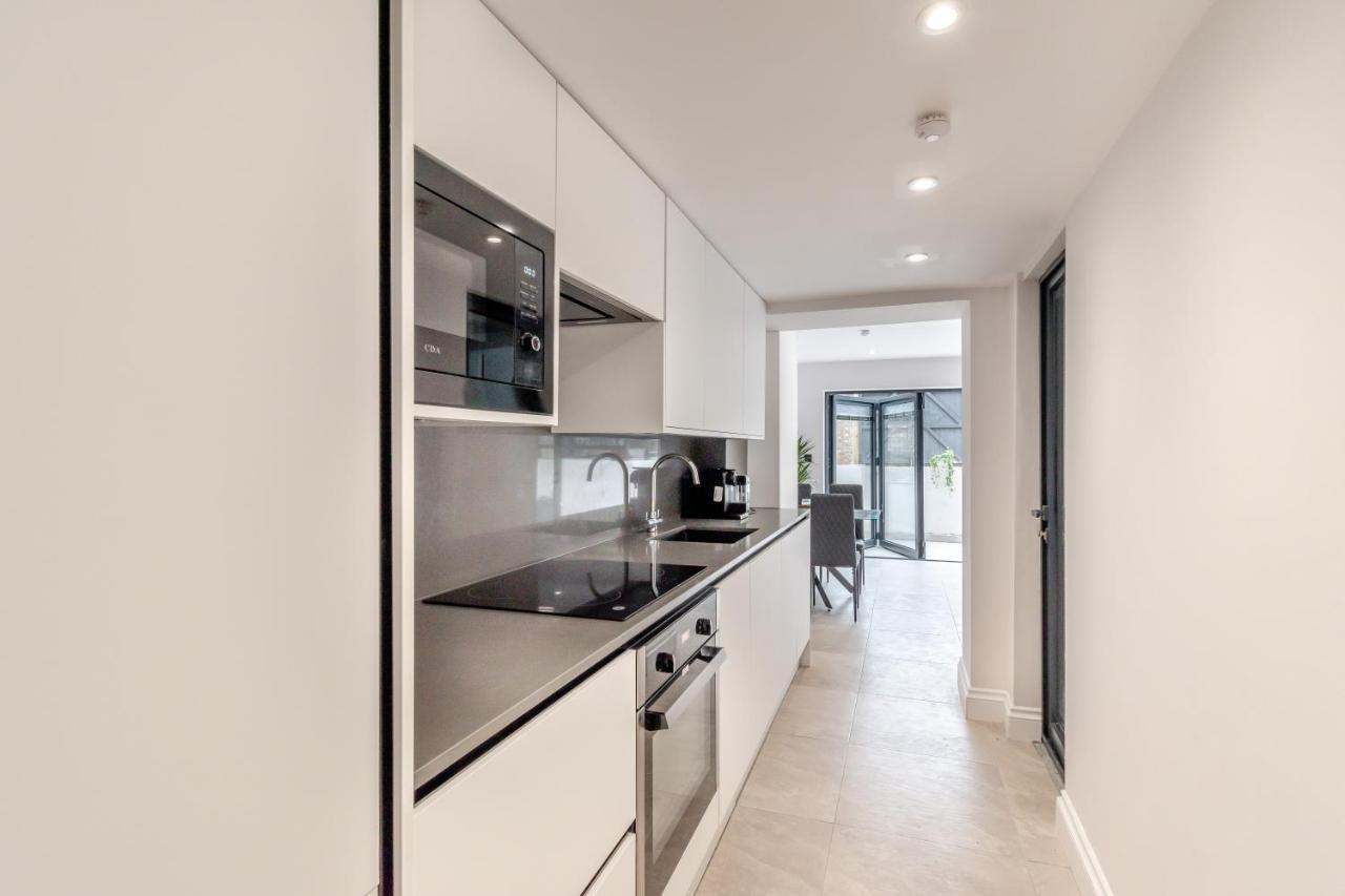 Modern Garden Flat With Private Parking Apartment *