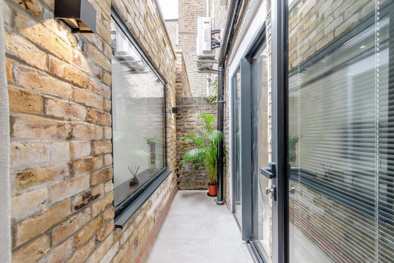 Modern Garden Flat With Private Parking Apartment